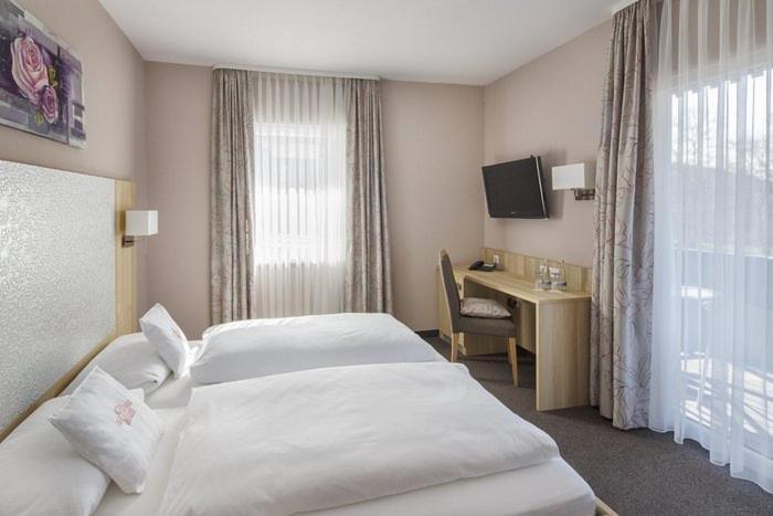 Hotel Schwaers Loewen Freiburg Dış mekan fotoğraf